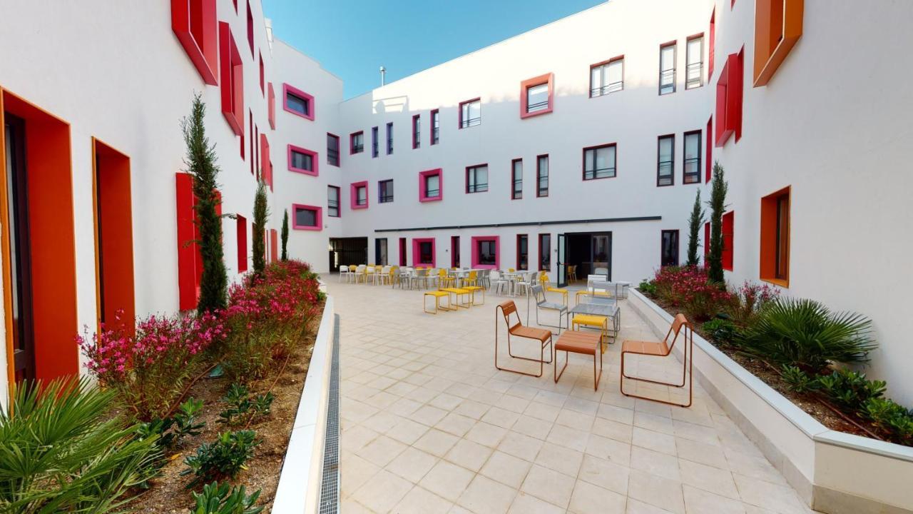 Residencia Universitaria Resa Malaga Centro Exterior photo