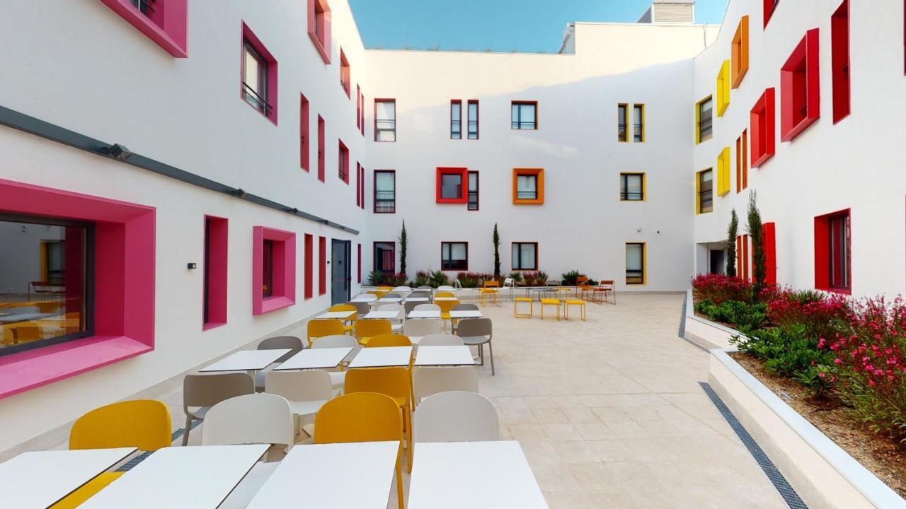 Residencia Universitaria Resa Malaga Centro Exterior photo